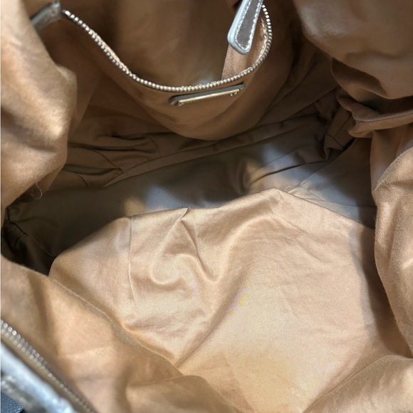 Miu Miu silver/gold metallic patchwork leather tote bag - Picture 13 of 14